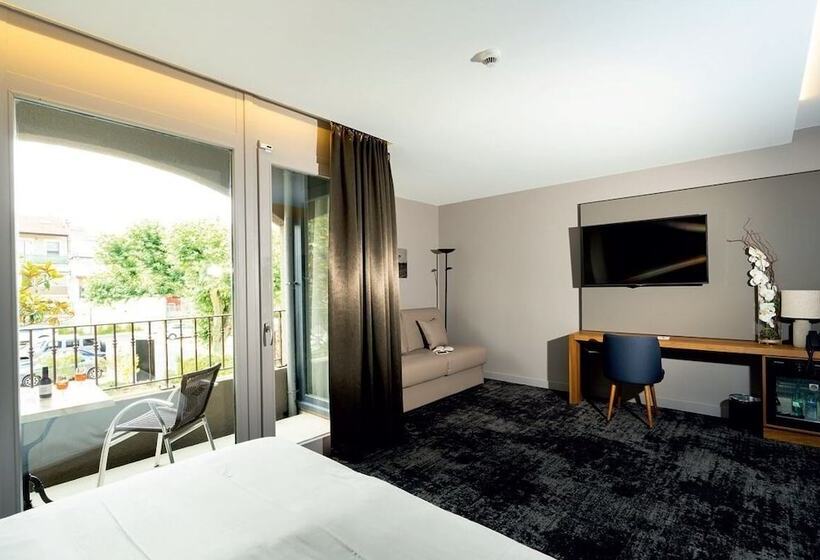 Полулюкс, Fac & Spera  Hôtel & Spa