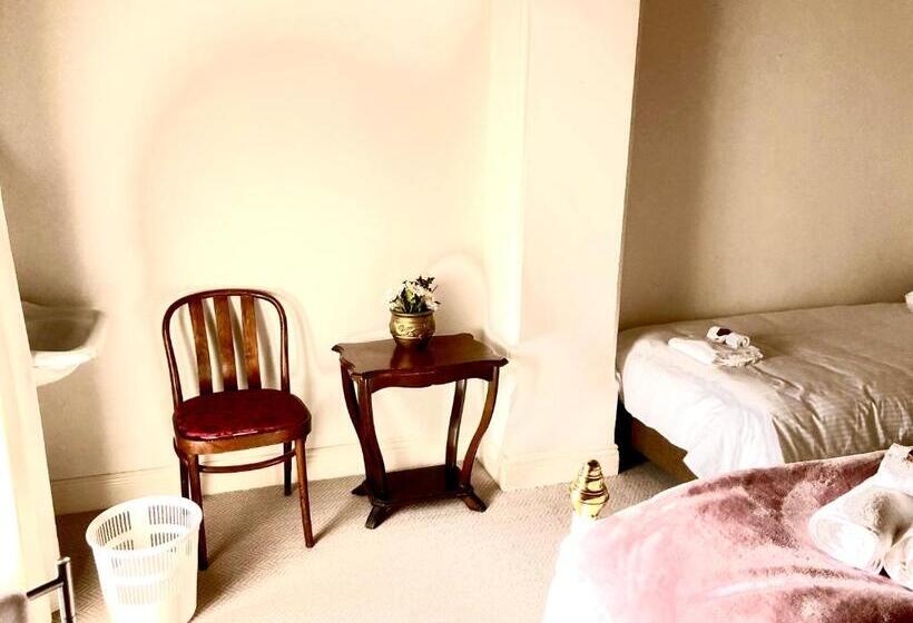 스탠다드 룸 공동 욕실, Victoria And Albert Guesthouse