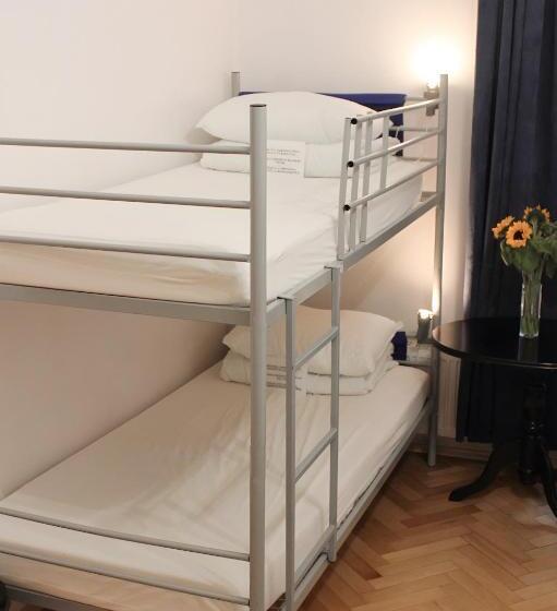 Cama em Quarto Compartilhado, Warsaw Hostel Centrum Private Rooms & Dorms