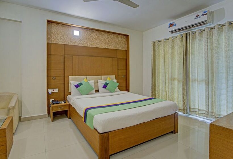 اتاق لوکس, Fabhotel The Green City   Nr Jawaharlal Nehru Stadium & Government Museum Chennai