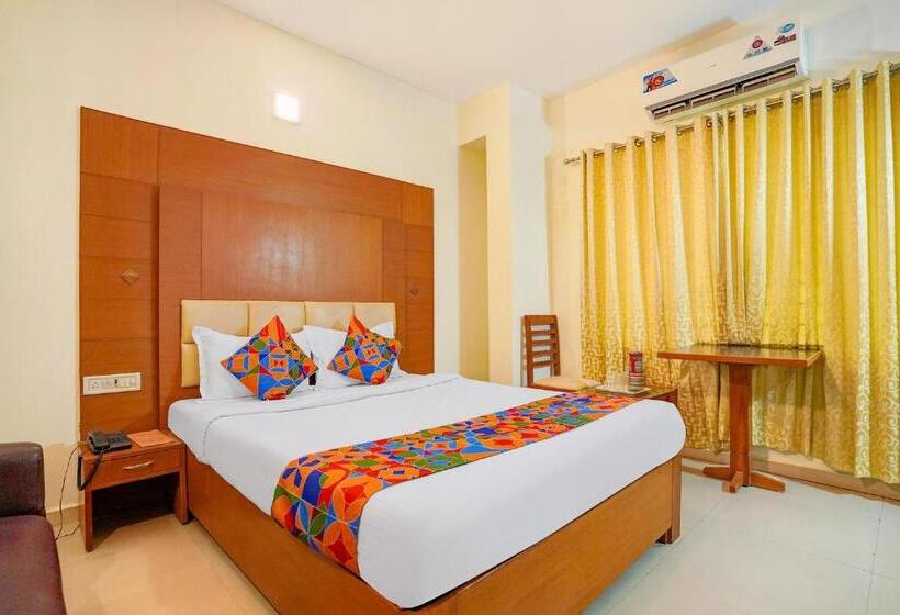 اتاق لوکس, Fabhotel The Green City   Nr Jawaharlal Nehru Stadium & Government Museum Chennai