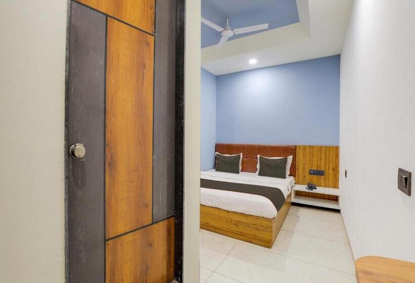 Номер Стандарт, Collection O Hotel Sky Hills