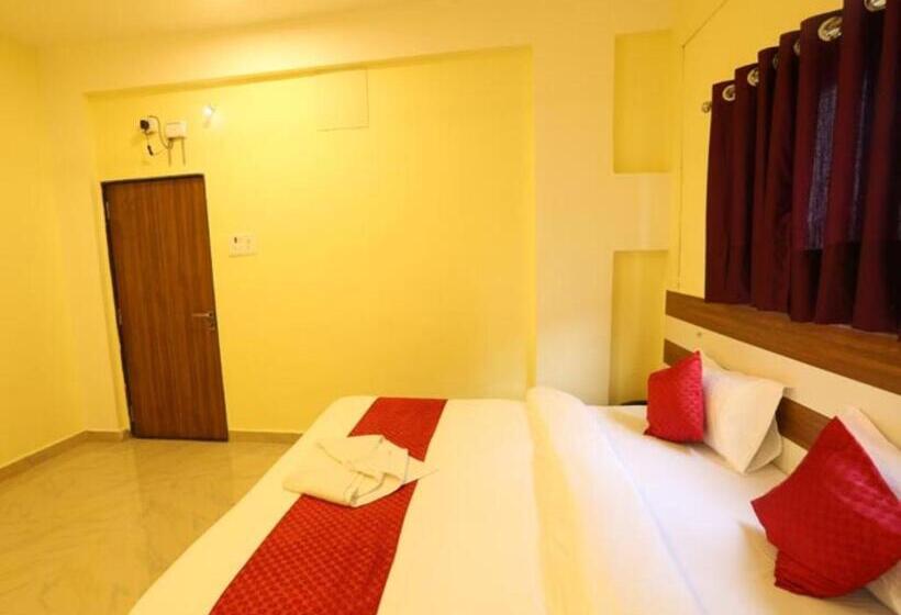 Номер Deluxe, Shrinidhi Residency Pune