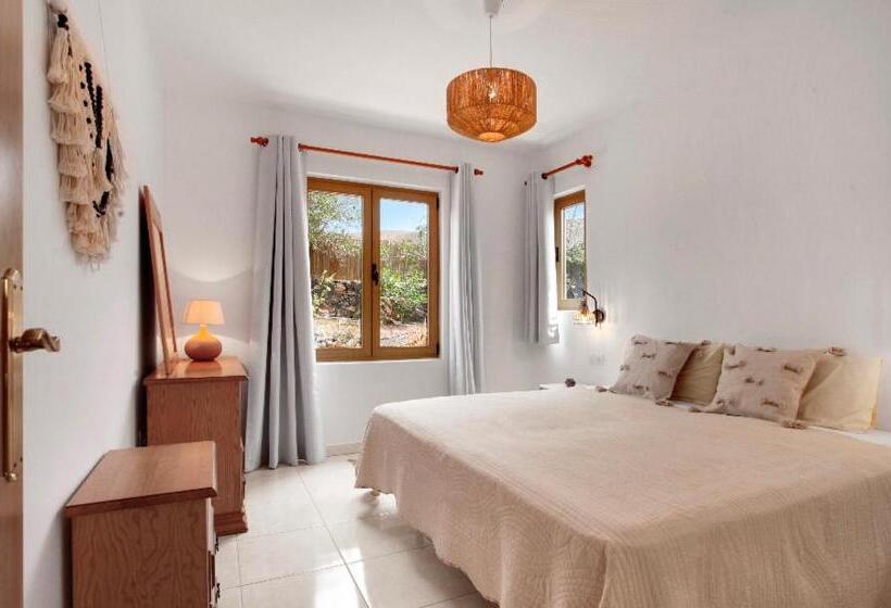 اتاق استاندارد با چشم‌انداز, Villa Amrita