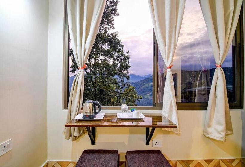 اتاق کلاسیک سه تخته, Super Townhouse Downtown Gangtok