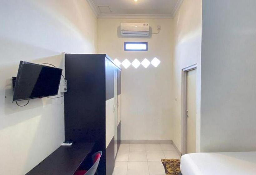 Номер Стандарт, Reddoorz Syariah @ Jalan Jendral Sudirman Pekanbaru