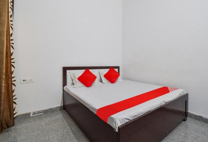 三人经典房间, Oyo Flagship The Diamond Guest House