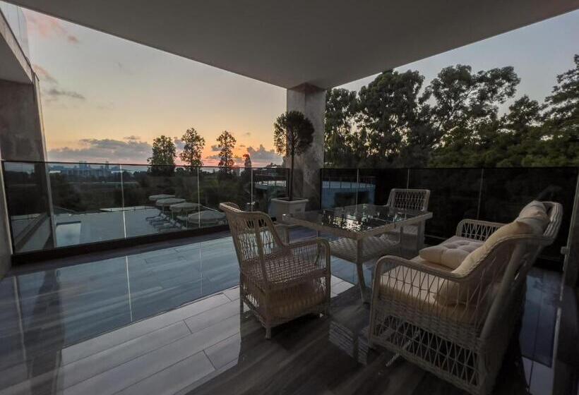 آپارتمان 1 خوابه با چشم‌انداز دریا, Villa Elysium Park & Spa