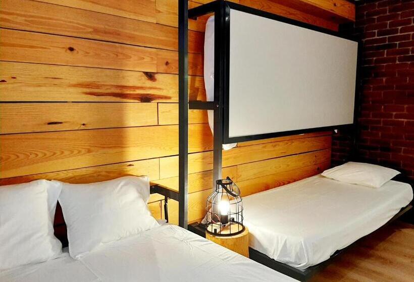 اتاق استاندارد, Hostal Erasmus By Gaiarooms