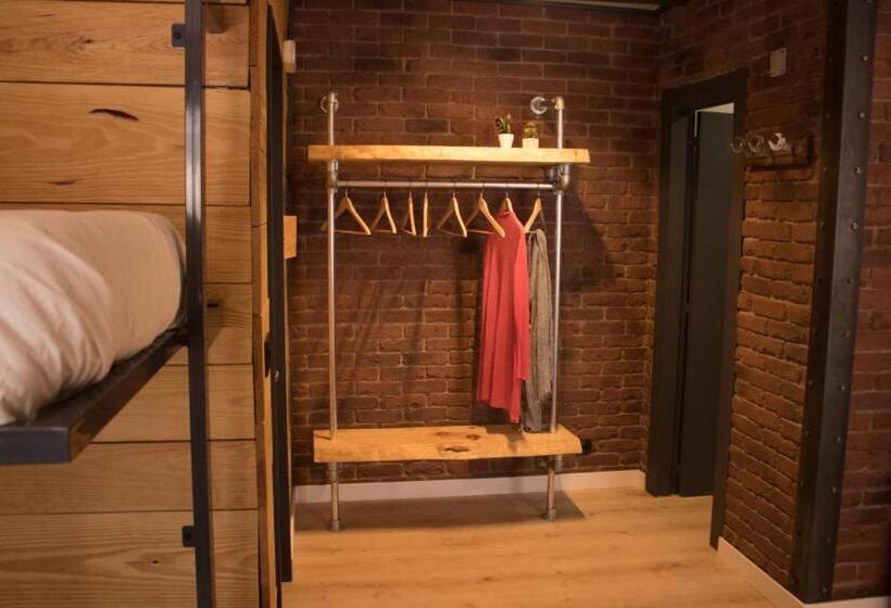 اتاق استاندارد چهار تخته, Hostal Erasmus By Gaiarooms