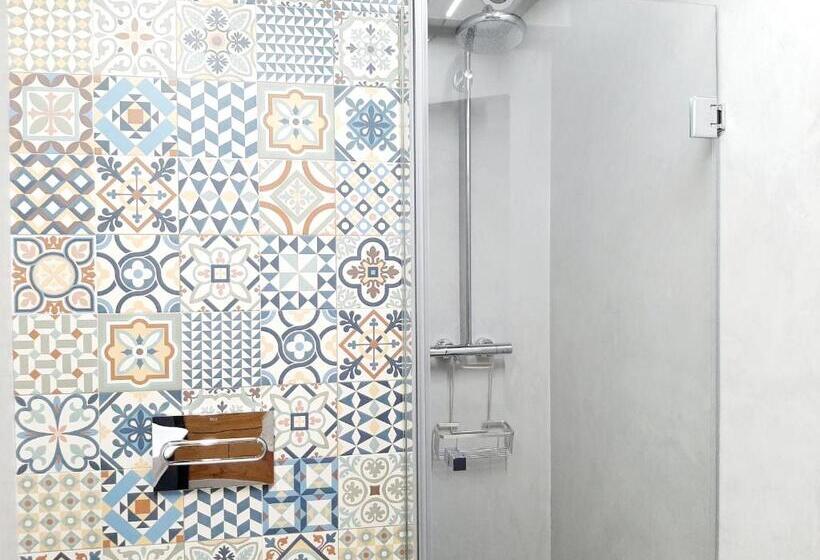 اتاق استاندارد چهار تخته, Hostal Erasmus By Gaiarooms