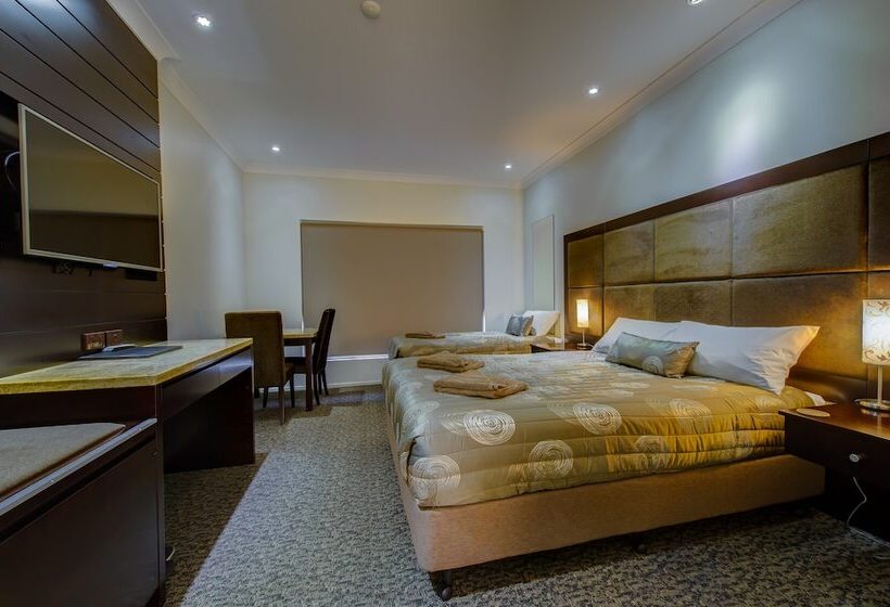 Номер Стандарт, Western Downs Motor Inn