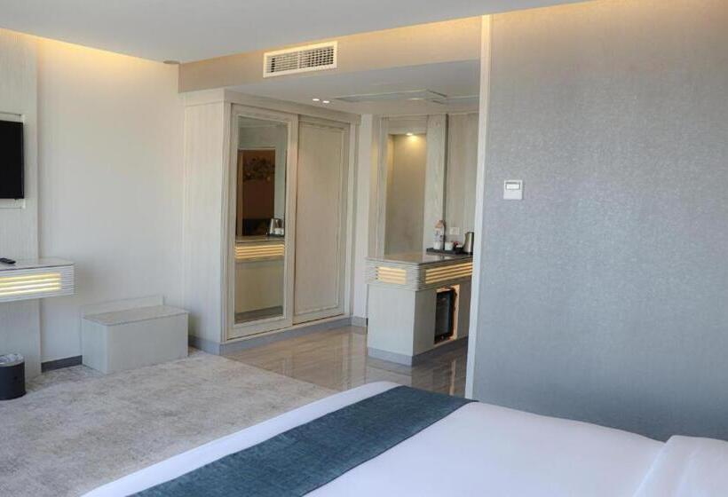 سوییت, Rival Hotel Amman