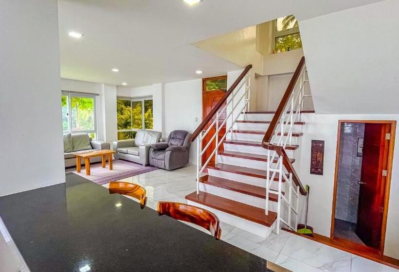 1间卧室的房子, Caliraya Heights Resorts And Events Place