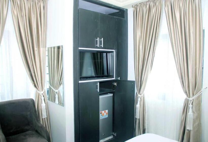 اتاق استاندارد یک نفره, Silverzb Resort