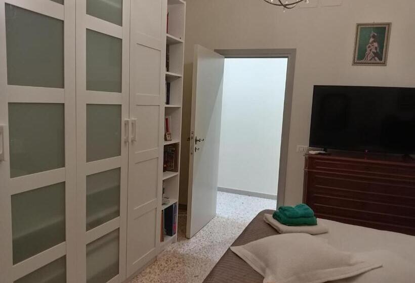 스탠다드 룸, Camere Vacanza Foligno Lusitana T
