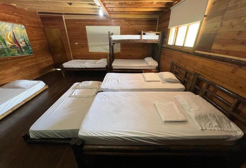 Семейный Номер, Hostal La Cabaña De Polo