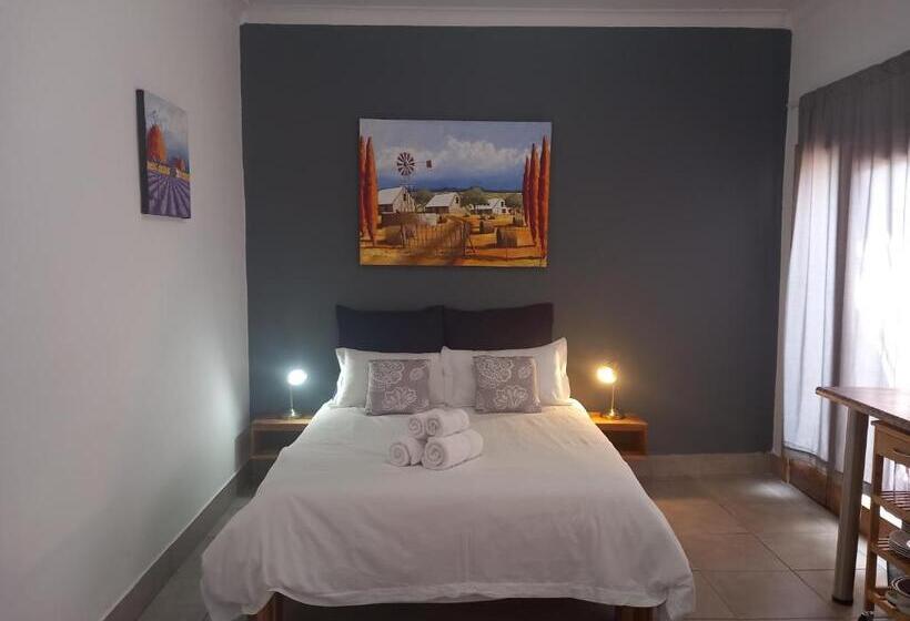 Семейный Номер, 7 On Grey Guesthouse