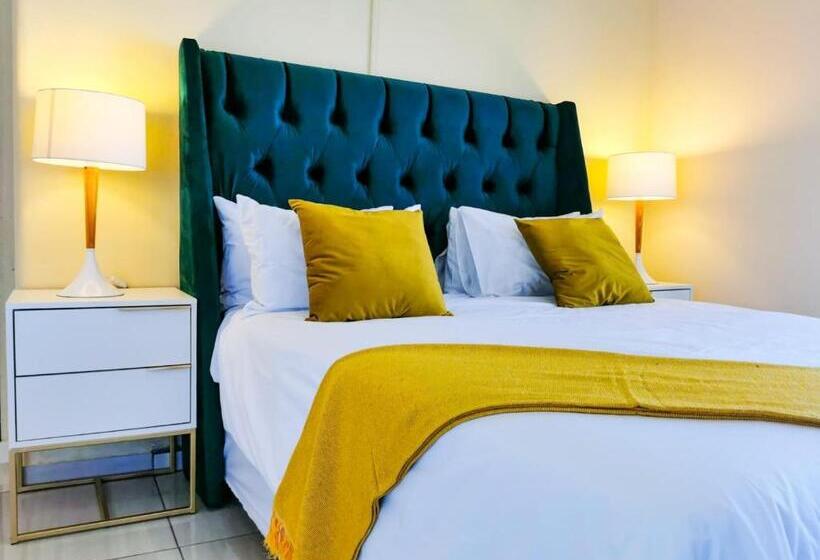 اتاق لوکس, Genesis Guesthouze