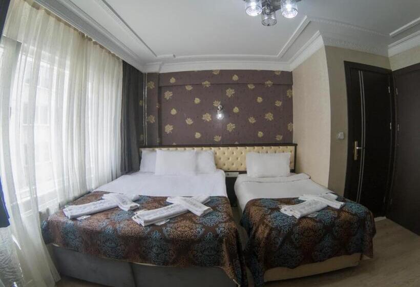 اتاق استاندارد سه نفره, Grand Esen