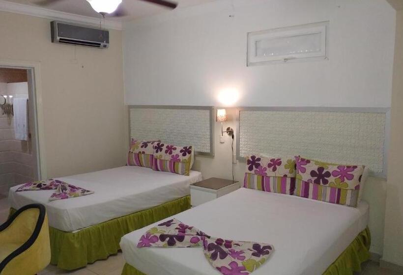 Номер Стандарт, & Restaurante Flamboyan Higuey