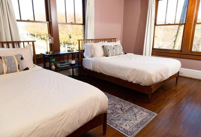 Family Suite, The Winona House   Boutique Hotel Near Downtown