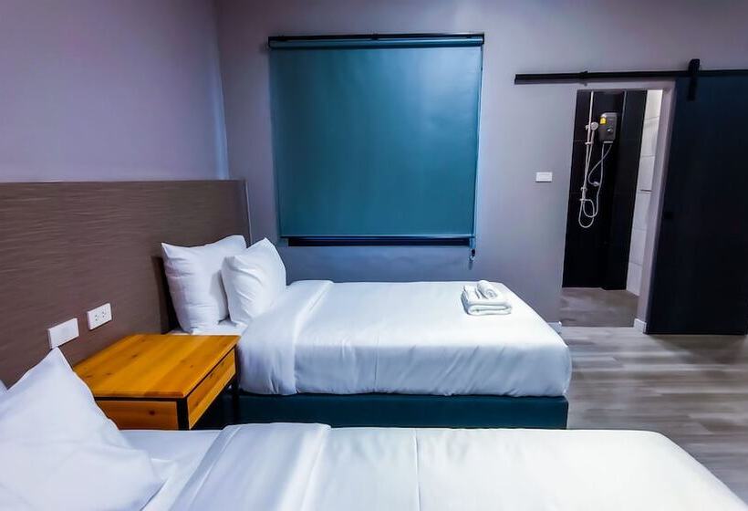 디럭스 룸, The Riva Vientiane