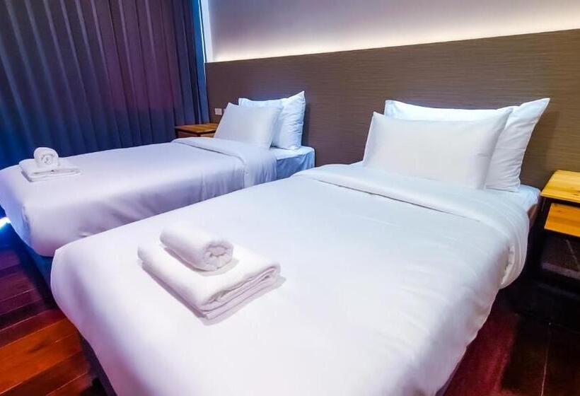 디럭스 룸, The Riva Vientiane