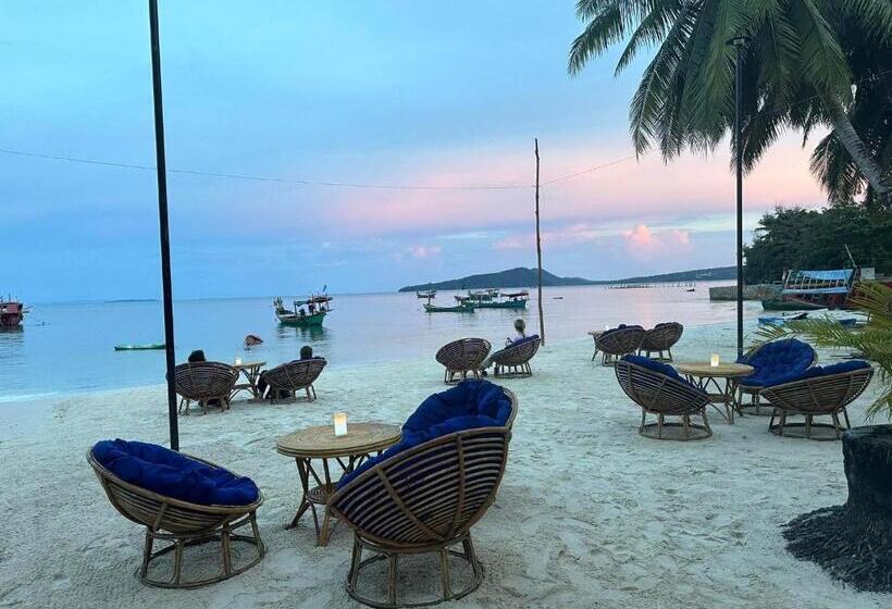 带大床的标准间, Secret Koh Rong