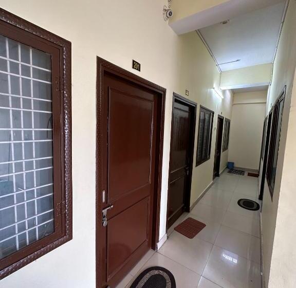 디럭스 룸, Swagat Guest House