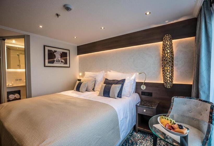 Номер Deluxe Вид на Город, Viva Riverside 4 Köln