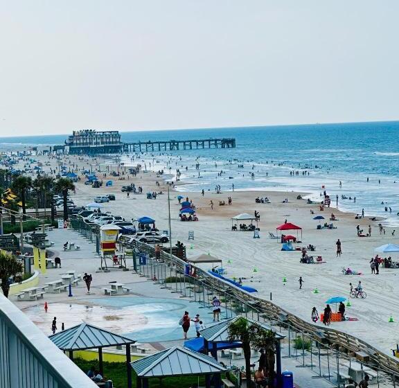 סטודיו סטנדרט עם מרפסת, Oceanfront Oasis