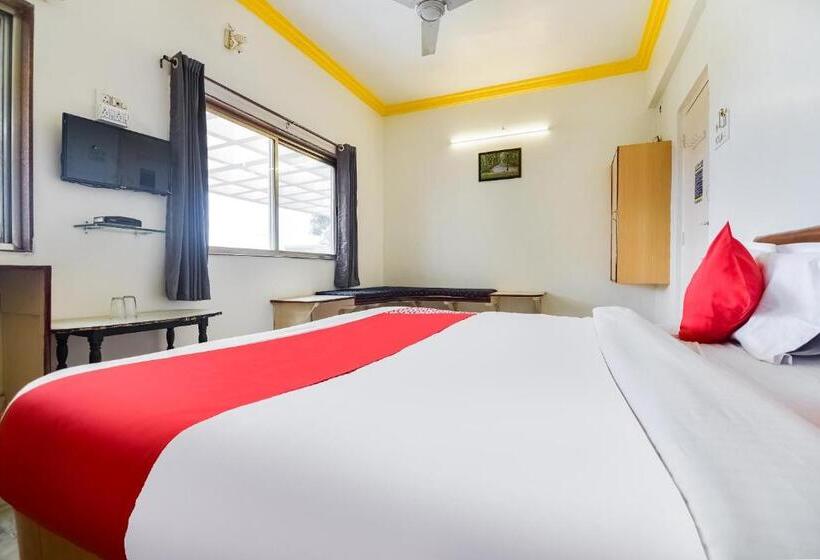 Номер Стандарт, Collection O Hotel Shivganga