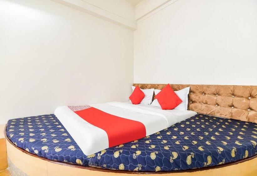 Номер Стандарт, Collection O Hotel Shivganga