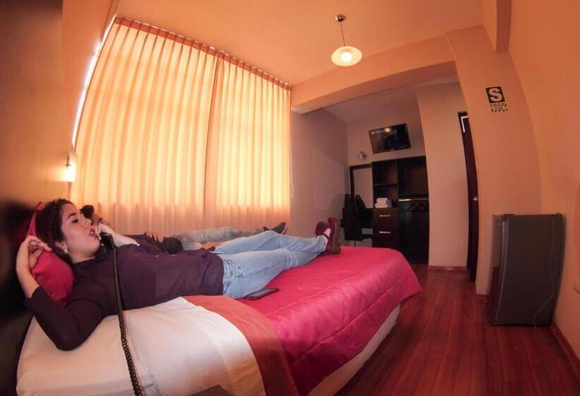 اتاق استاندارد, Pacific Suites