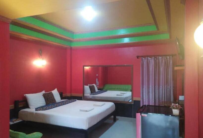 Номер Superior Кровать Кинг, Kruachokhai Hotel & Resort
