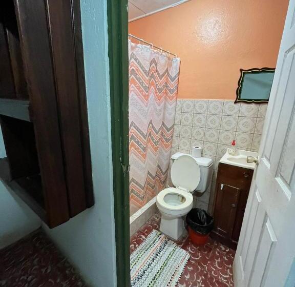 اتاق استاندارد, Cabinas Rhode Island