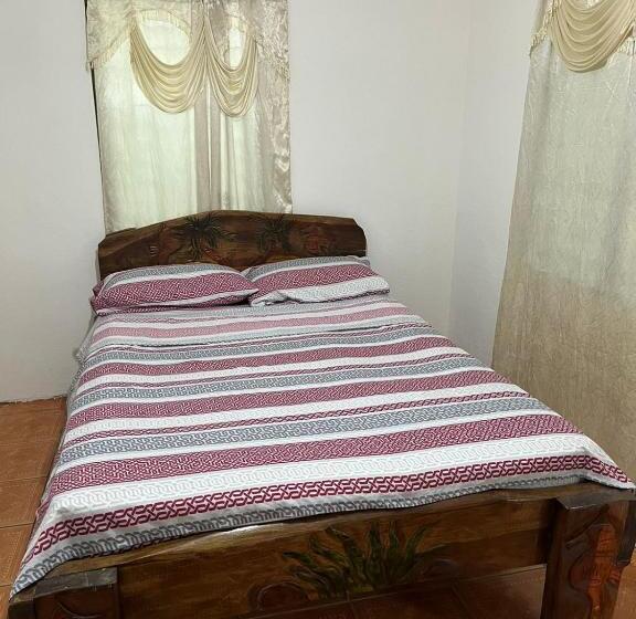 اتاق اکونومی, Cabinas Rhode Island
