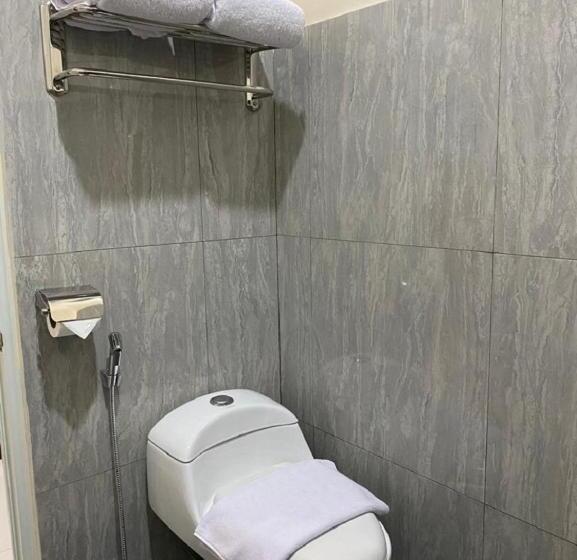 Номер Deluxe, Genio Syariah Hotel Solo
