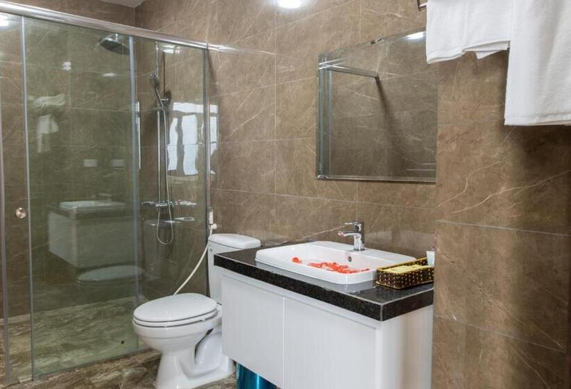 سوئیت جونیور با چشم‌انداز کوهستان, Joville Hotel Sapa