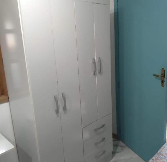 Quarto Economy Individual, Republica Nossa Casa