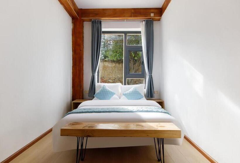 سوییت خانوادگی, Shangri La Jiangyue Beiting Boutique Homestay