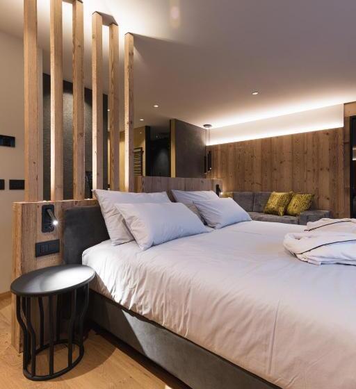 Люкс Вид на Горы, Dolomiti Exclusive Your Mountain Suite
