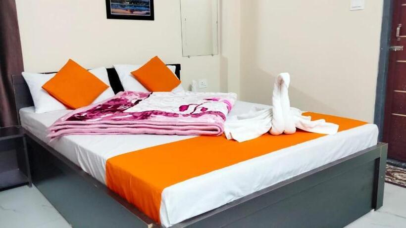Номер Стандарт с Балконом, Dooars Nature Cent Resort