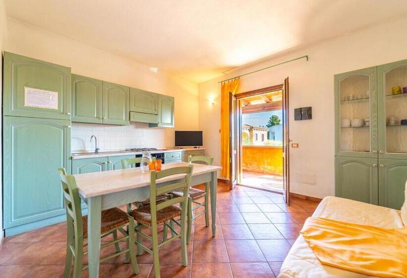 آپارتمان 1 خوابه, Iss Travel Apartaments, Via Del Tirreno 300 M From La Cinta Beach