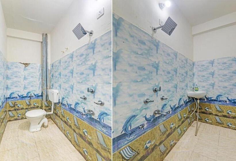 Трехместный Номер Классика, Oyo Hotel Surya Palace