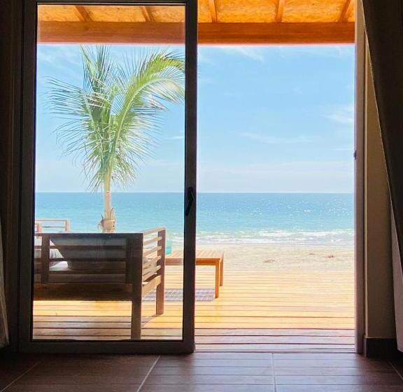 اتاق لوکس با چشم‌انداز دریا, Gran Azul Bungalows