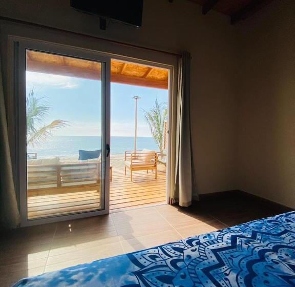 اتاق لوکس با چشم‌انداز دریا, Gran Azul Bungalows