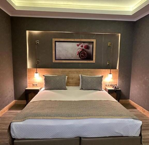 اتاق استاندارد سه نفره, Hisarhan Otel