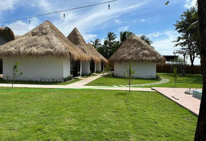 اتاق استاندارد با چشم‌انداز باغ, Sea Sand Resort